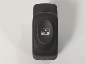 MANDO ELEVALUNAS TRASERO DERECHO RENAULT SCENIC (JA..) Autodesguaces Alicante
