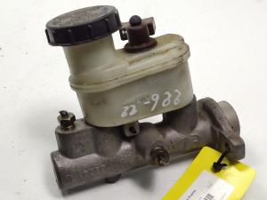 BOMBA FRENO 22157879 NISSAN ALMERA (N16/E) Autodesguaces Alicante