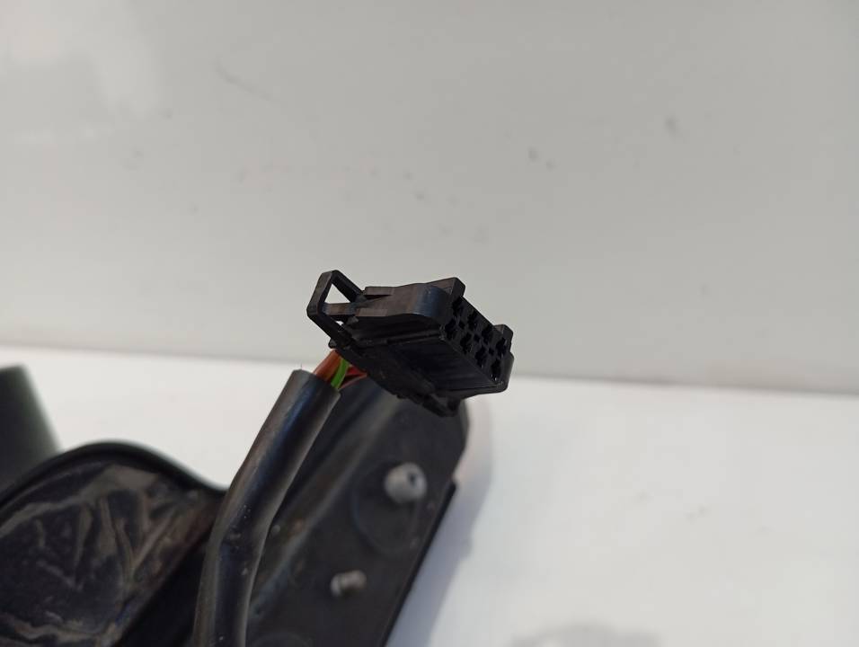 RETROVISOR IZQUIERDO