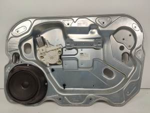 ELEVALUNAS DELANTERO DERECHO 4M51A045H15A FORD FOCUS BERLINA (CAP) Autodesguaces Alicante