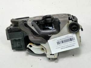 CERRADURA PUERTA TRASERA DERECHA 13503788 OPEL ASTRA J LIM. Autodesguaces Alicante