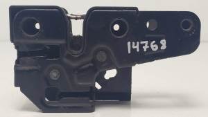 CERRADURA CAPOT 6L0823509D SEAT IBIZA (6L1) Autodesguaces Alicante