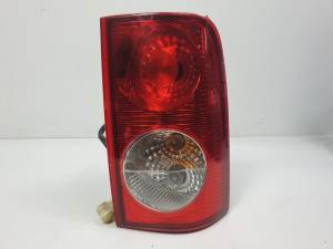 PILOTO TRASERO DERECHO 20020300R TATA SAFARI Autodesguaces Alicante