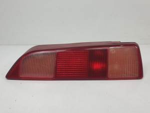 PILOTO TRASERO DERECHO 37180751 ALFA ROMEO 146 Autodesguaces Alicante