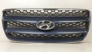REJILLA DELANTERA E865612B010 HYUNDAI SANTA FE (BM) Autodesguaces Alicante