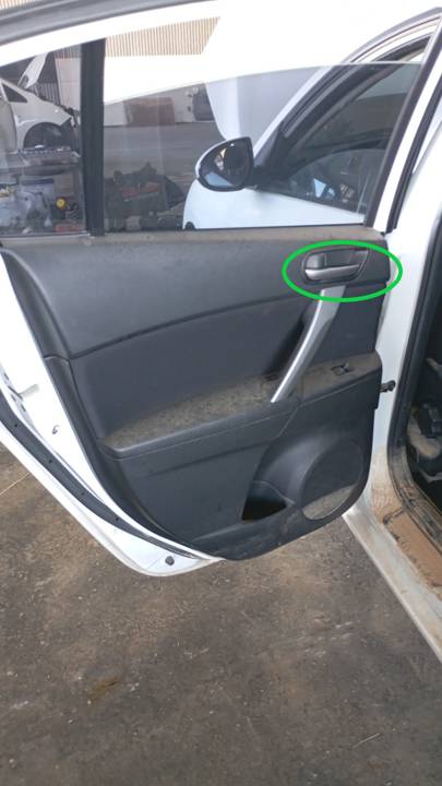 MANETA INTERIOR TRASERA IZQUIERDA