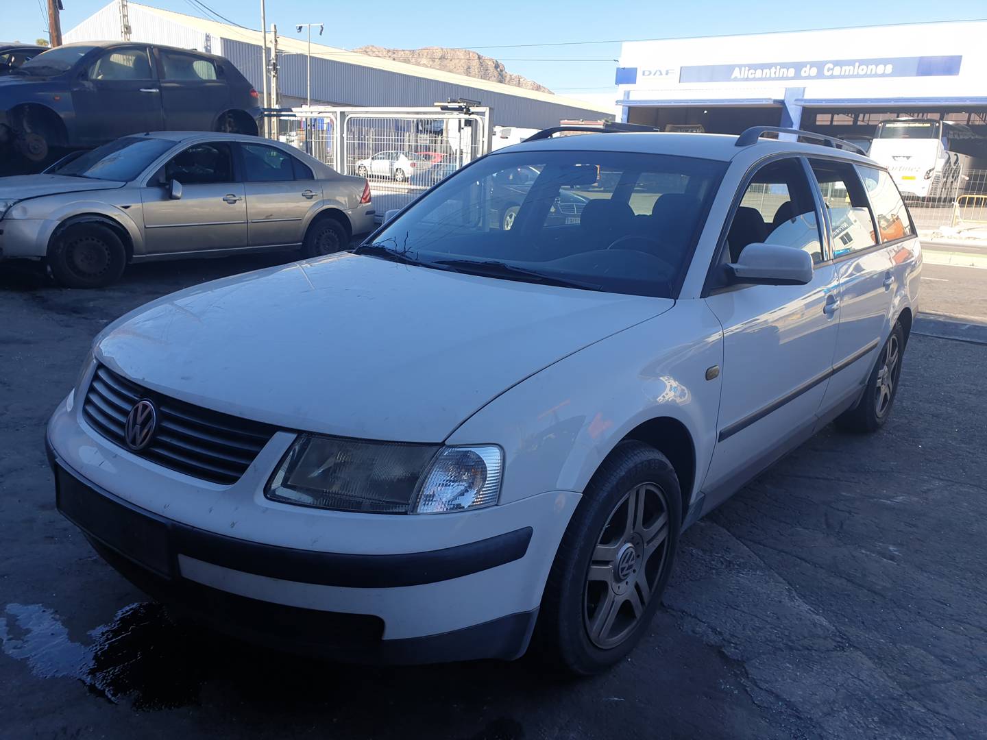 VOLKSWAGEN PASSAT VARIANT (3B5) (1997 - 2000)