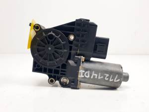 MOTOR ELEVALUNAS DELANTERO IZQUIERDO 0130821775 AUDI A6 BERLINA (4B2) Autodesguaces Alicante