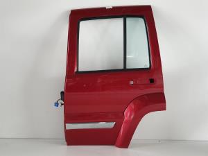 PUERTA TRASERA IZQUIERDA JEEP CHEROKEE (KJ) Autodesguaces Alicante