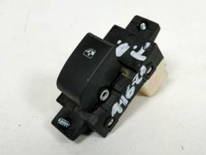 MANDO ELEVALUNAS TRASERO DERECHO 202005438 OPEL ANTARA Autodesguaces Alicante