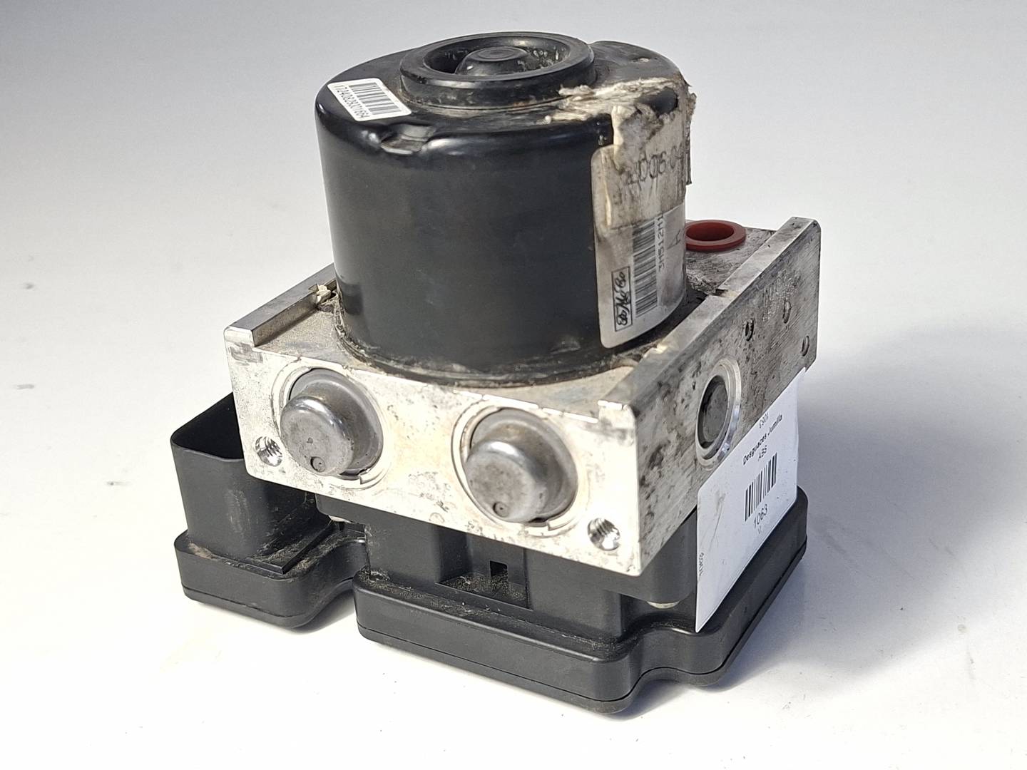 Foto 3 de ABS Ford Focus Berlina (cap) (2004–2007)