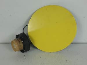 TAPA EXTERIOR COMBUSTIBLE TOYOTA COROLLA VERSO (R1) Autodesguaces Alicante