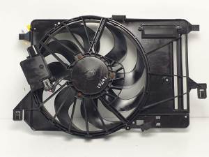 ELECTROVENTILADOR 8V618067ED FORD FOCUS LIM. Autodesguaces Alicante