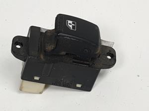 MANDO ELEVALUNAS TRASERO IZQUIERDO 621W03620 KIA RIO (DC) Autodesguaces Alicante