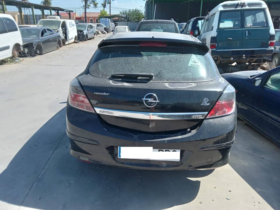 Imagen del vehículo OPEL ASTRA GTC