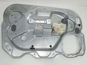 ELEVALUNAS DELANTERO IZQUIERDO 995208101 FORD FOCUS SPORTBREAK (CAP) Autodesguaces Alicante