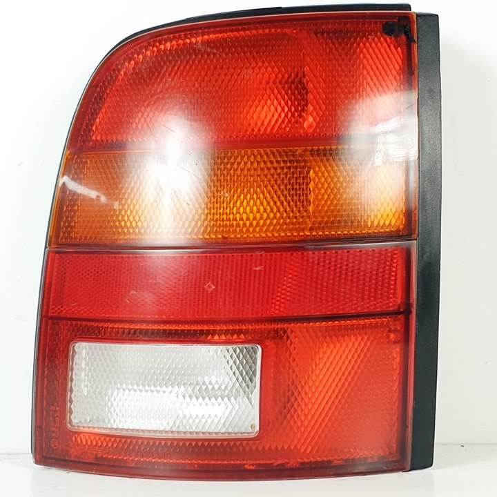 PILOTO TRASERO DERECHO - NISSAN - MICRA (K11)
