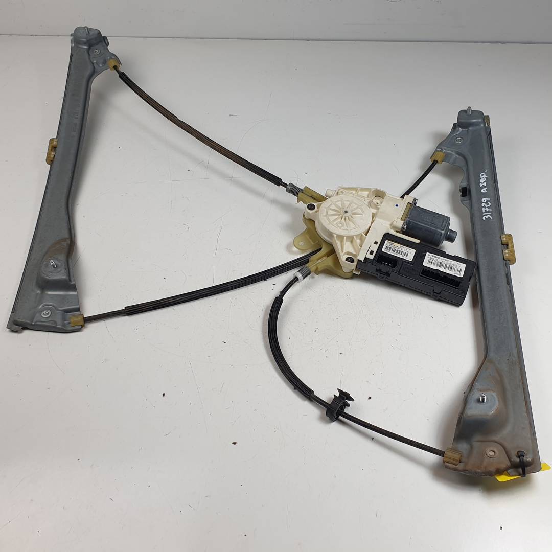 ELEVALUNAS DELANTERO IZQUIERDO - 807010002R - RENAULT - LAGUNA GRANDTOUR III