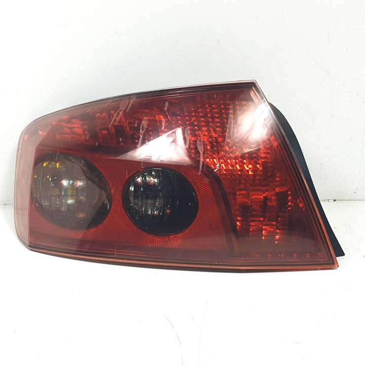 PILOTO TRASERO IZQUIERDO 9656606380 PEUGEOT 407 Autodesguaces Alicante