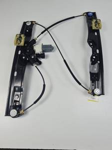 ELEVALUNAS DELANTERO IZQUIERDO FK7223210AE LAND ROVER DISCOVERY SPORT Autodesguaces Alicante