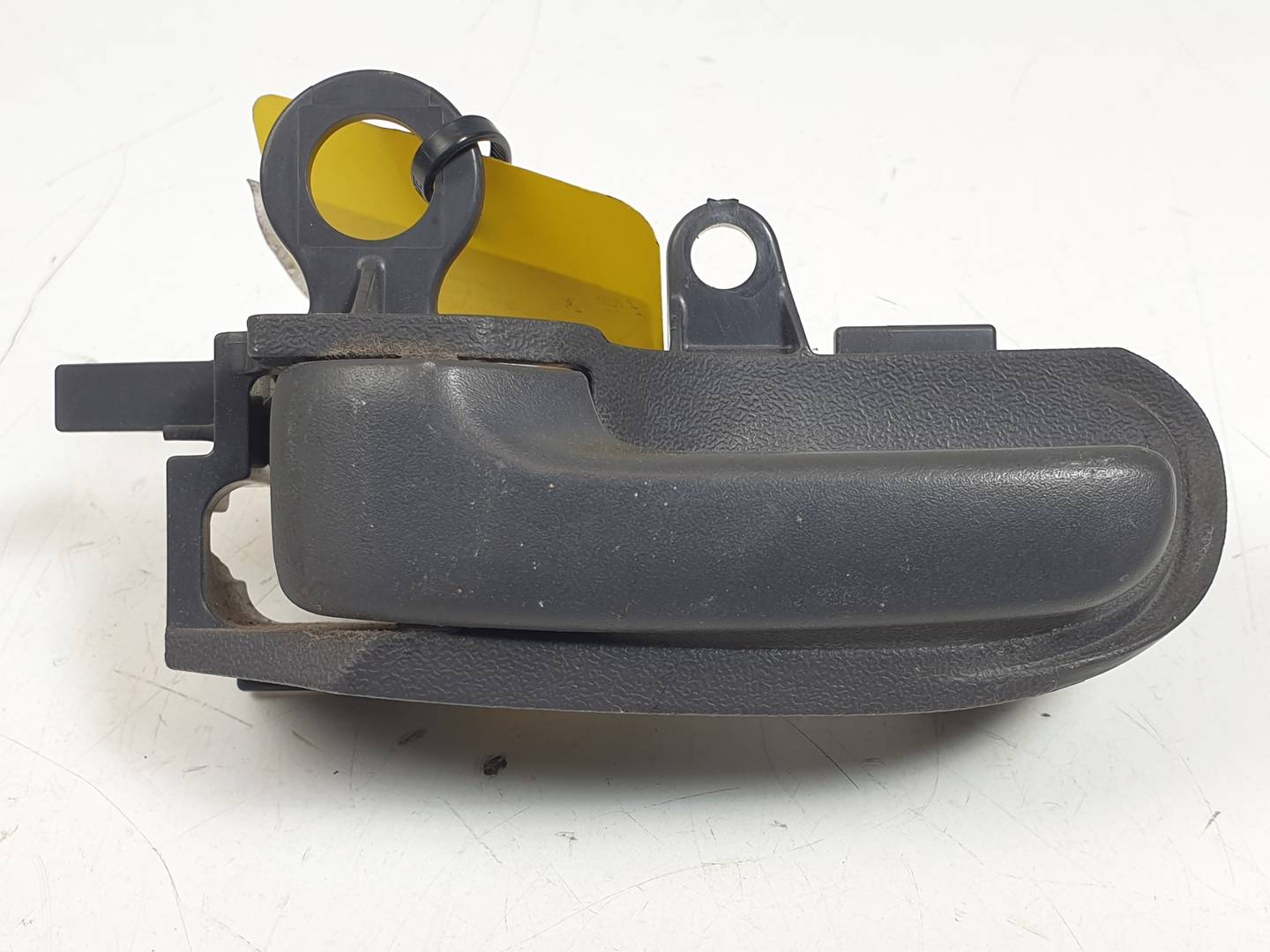MANETA INTERIOR DELANTERA IZQUIERDA - TOYOTA - YARIS (NCP1/NLP1/SCP1)
