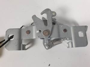 CERRADURA CAPOT 793443 CITROEN XSARA BERLINA Autodesguaces Alicante