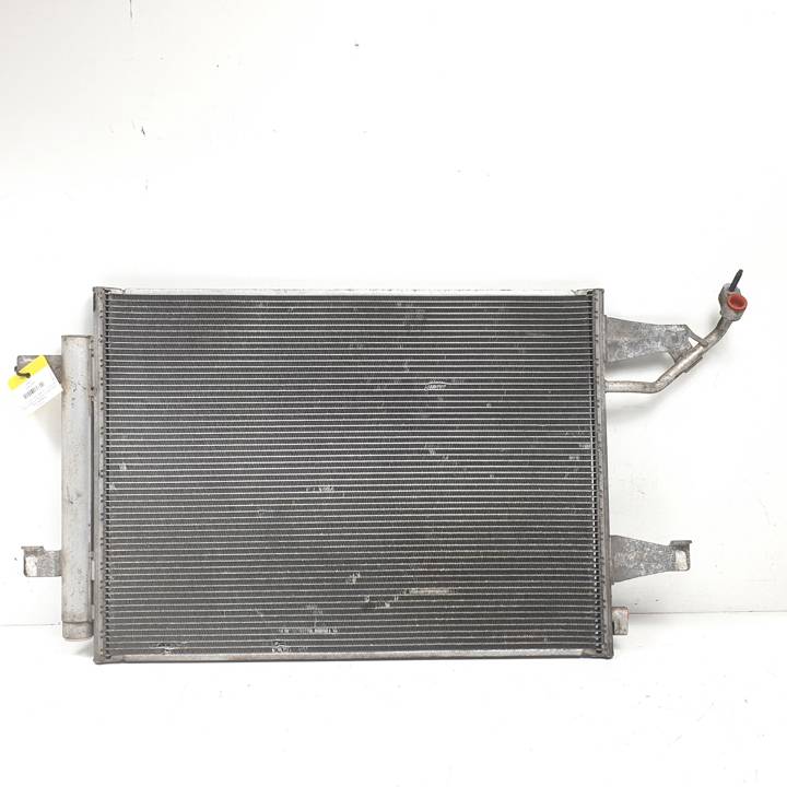 CONDENSADOR / RADIADOR AIRE ACONDICIONADO MITSUBISHI COLT BERLINA 5 (Z30A) Autodesguaces Alicante