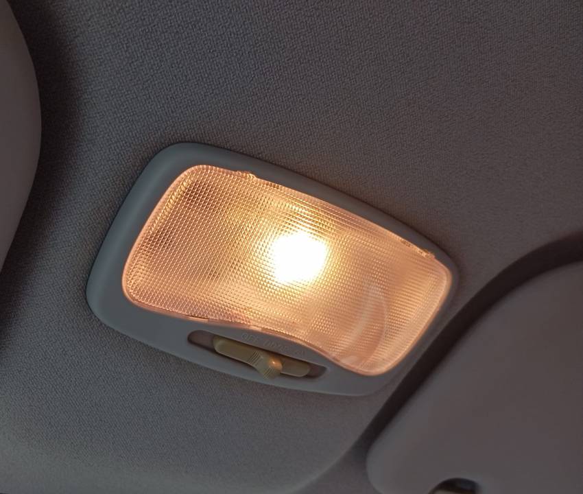 LUZ INTERIOR