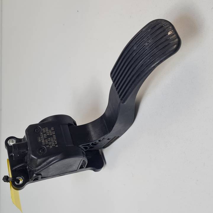 POTENCIOMETRO PEDAL 0280755025 VOLKSWAGEN CRAFTER CAJA CERRADA Autodesguaces Alicante