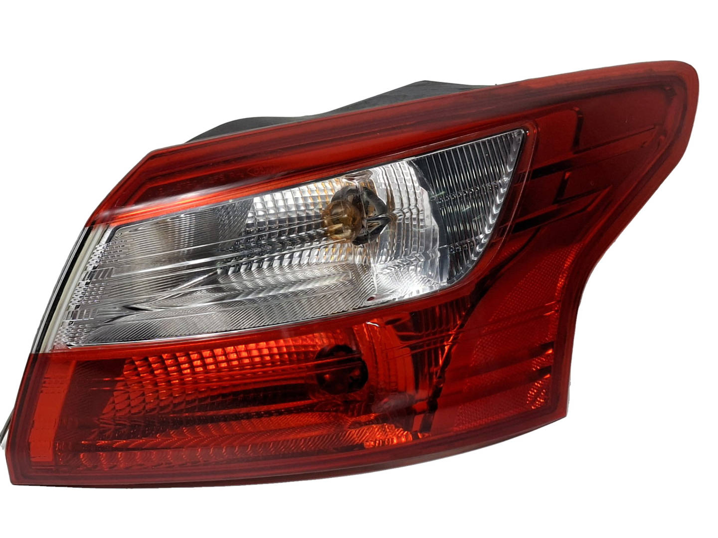Piloto Trasero Derecho Ford Focus Turn. (cb8) (2010–2014)