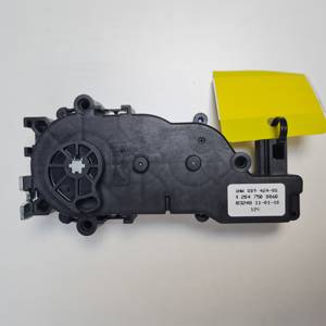 MOTOR CIERRE CENTRALIZADO PORTON A2047500060 MERCEDES CLASE E (W212) FAMILIAR Autodesguaces Alicante