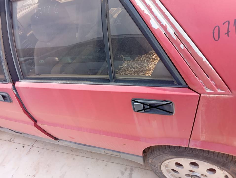 PUERTA TRASERA IZQUIERDA