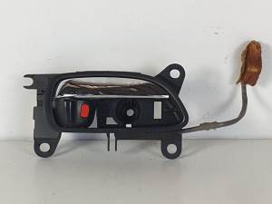 MANETA INTERIOR DELANTERA DERECHA 6920530180 LEXUS GS (GS/US/WS19) Autodesguaces Alicante