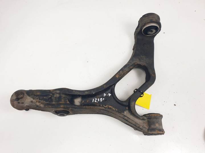 BRAZO SUSPENSION INFERIOR DELANTERO DERECHO 7L0407154A PORSCHE CAYENNE (TYP 9PA) Autodesguaces Alicante
