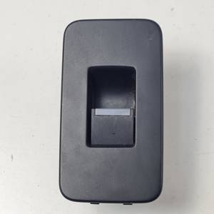 MANDO ELEVALUNAS TRASERO IZQUIERDO FK721417AB LAND ROVER DISCOVERY SPORT Autodesguaces Alicante