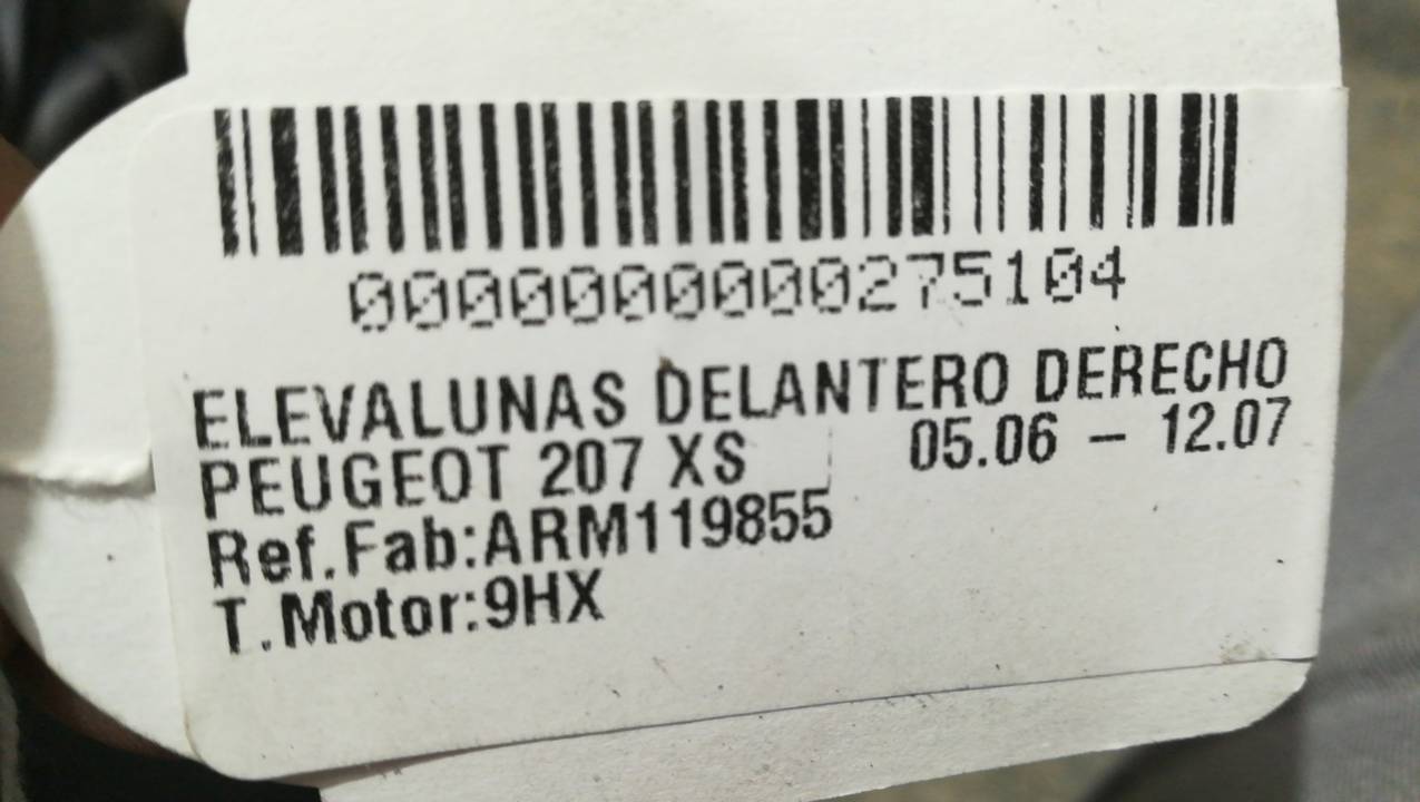 ELEVALUNAS DELANTERO DERECHO