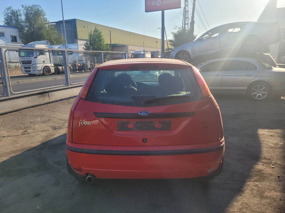 FORD FOCUS BERLINA (CAK) (1998 - 2005)
