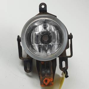 FARO ANTINIEBLA DERECHO MITSUBISHI MONTERO (V60/V70) Autodesguaces Alicante