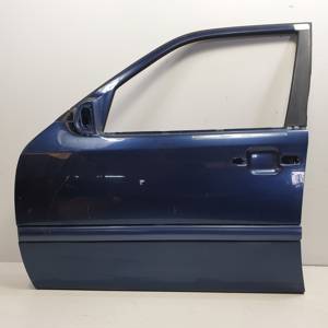 PUERTA DELANTERA IZQUIERDA MERCEDES CLASE C (W202) BERLINA Autodesguaces Alicante