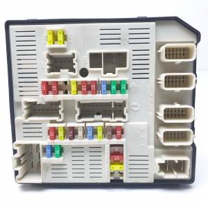 CAJA RELES / FUSIBLES 284B60168R RENAULT MEGANE III SPORT TOURER Autodesguaces Alicante