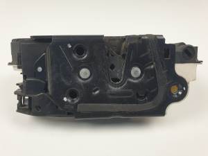 CERRADURA PUERTA DELANTERA DERECHA 5N1837016C SKODA FABIA COMBI (5J5) Autodesguaces Alicante