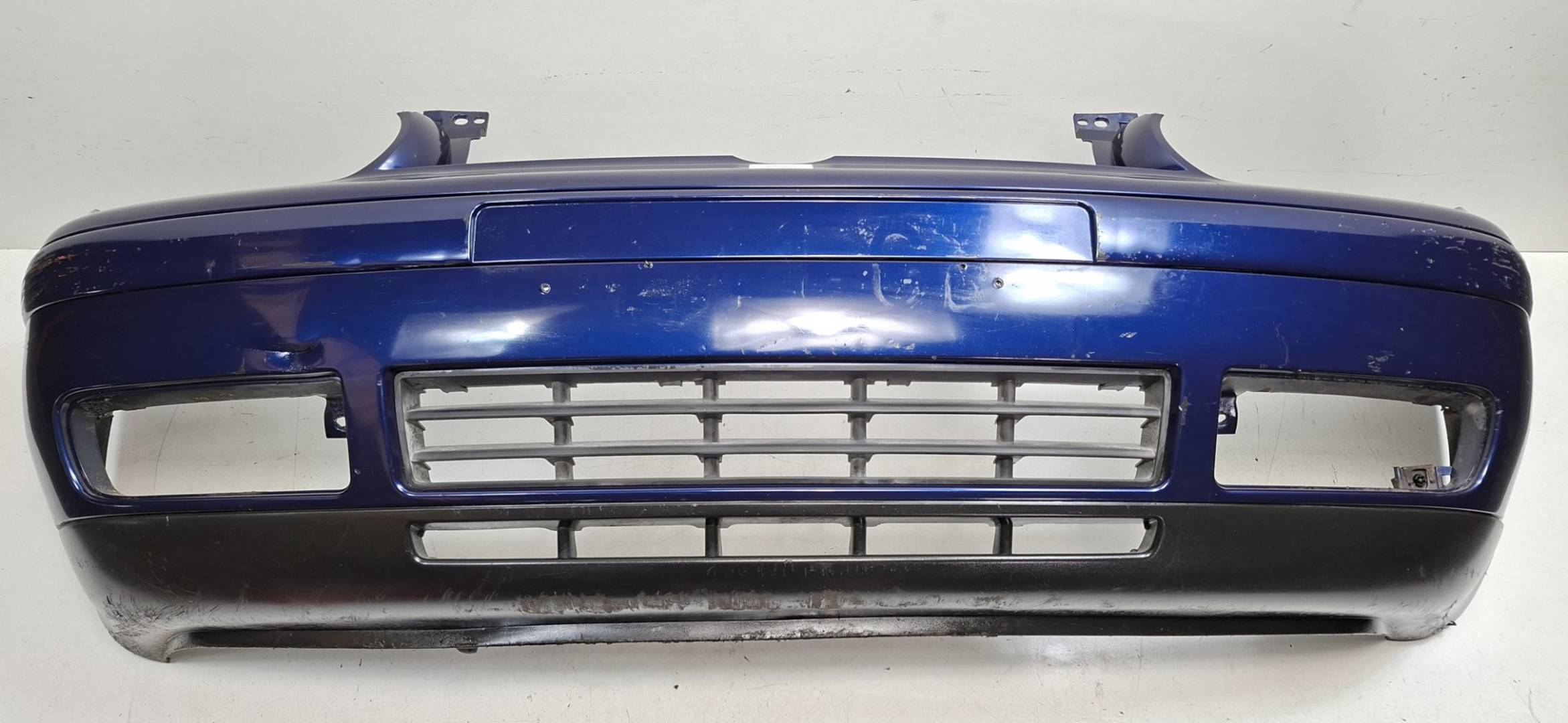 Pare-chocs avant - VOLKSWAGEN - GOLF IV BERLINA (1J1)