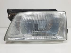 FARO IZQUIERDO 90181002 OPEL KADETT E Autodesguaces Alicante