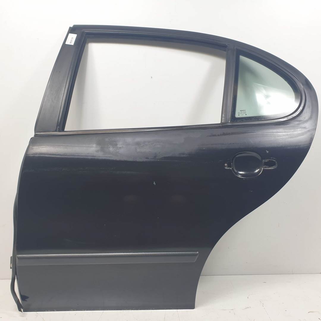 PUERTA TRASERA IZQUIERDA - SEAT - LEON (1M1)