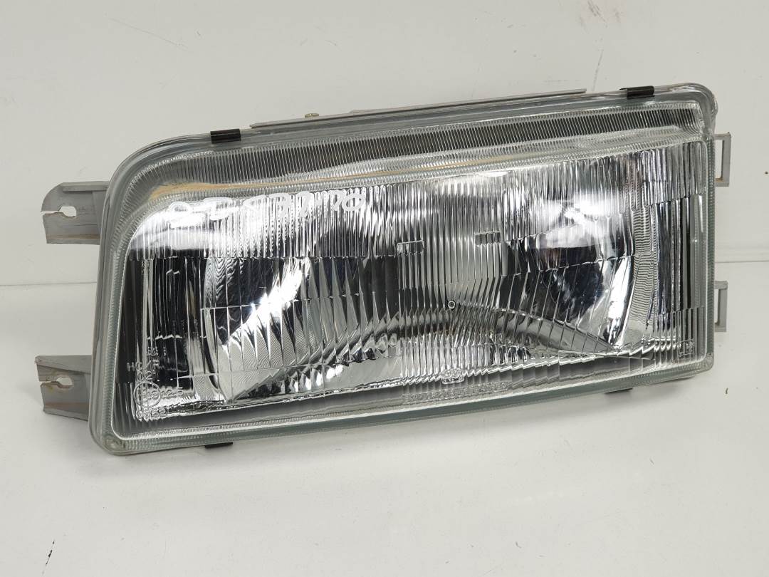 FARO IZQUIERDO - MITSUBISHI - SANTAMO (HYUNDAI)
