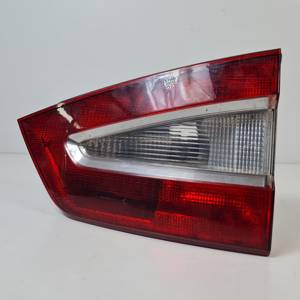 PILOTO TRASERO DERECHO INTERIOR 6M2113A602EB FORD GALAXY (CA1) Autodesguaces Alicante