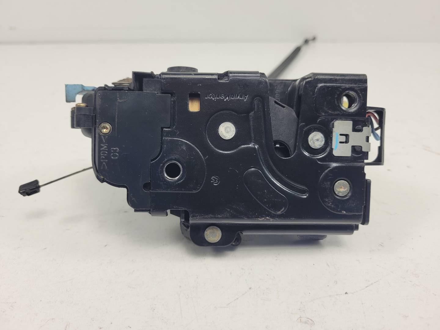 CERRADURA PUERTA TRASERA IZQUIERDA - 7L0839015 - VOLKSWAGEN - GOLF V BERLINA (1K1)