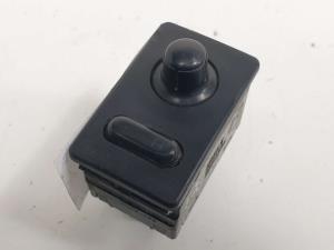 MANDO RETROVISOR NISSAN PICK-UP (D22) Autodesguaces Alicante