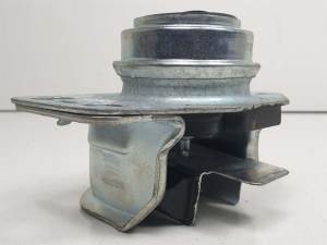 SOPORTE MOTOR DERECHO L04180004504028 RENAULT CLIO II FASE I (B/CBO) Autodesguaces Alicante