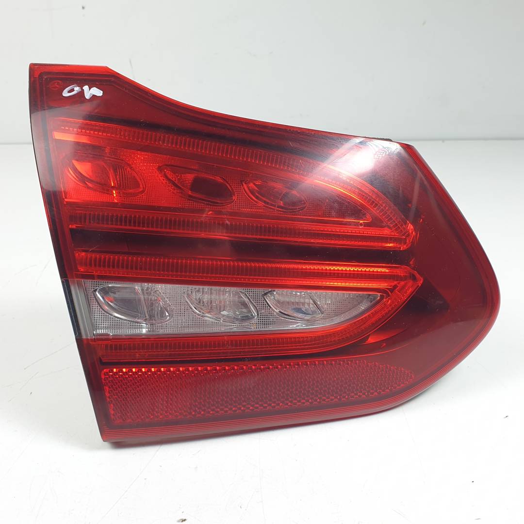 PILOTO TRASERO IZQUIERDO INTERIOR - A2059065900 - MERCEDES - CLASE C (W205) LIM.